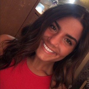 Meet your Posher, Brianna